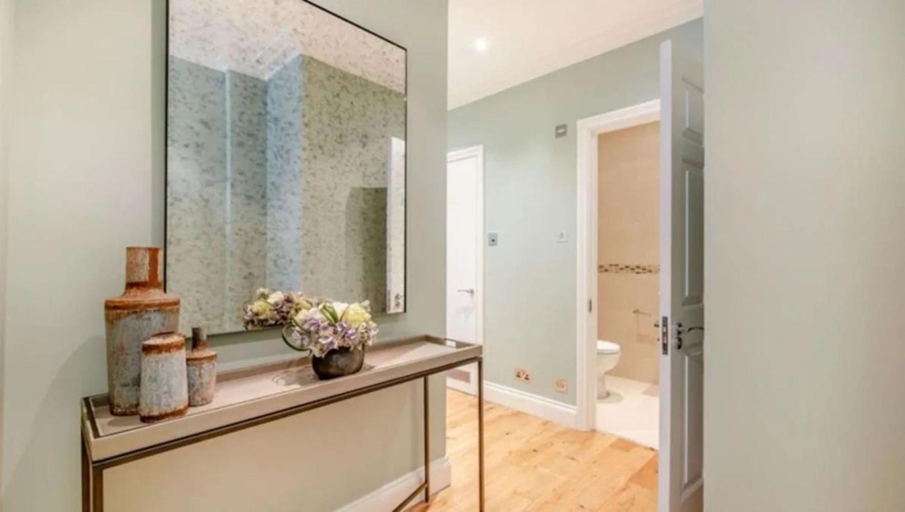 Chic 1 Bdr In Mayfair * London